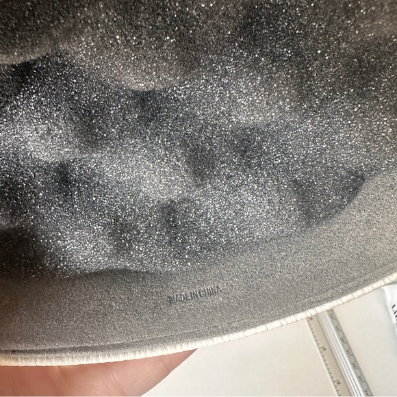 Sunglasses Case by Balenciaga - Picture 4 of 6